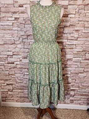 Code X Mode  Floral Green Sleeveless Dress Brand New